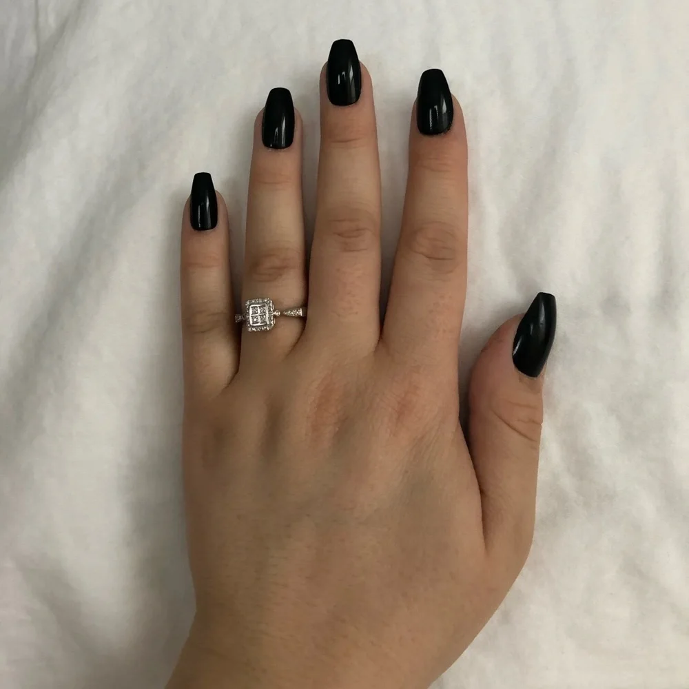 Diamond Engagement Ring - Picture 2 of 5